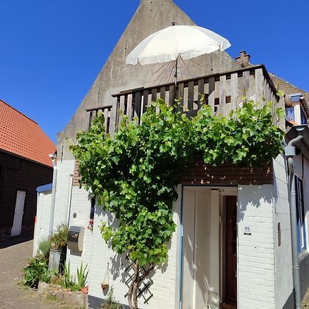 StavenisseThe Cosy Little House With The Sundial别墅 外观 照片