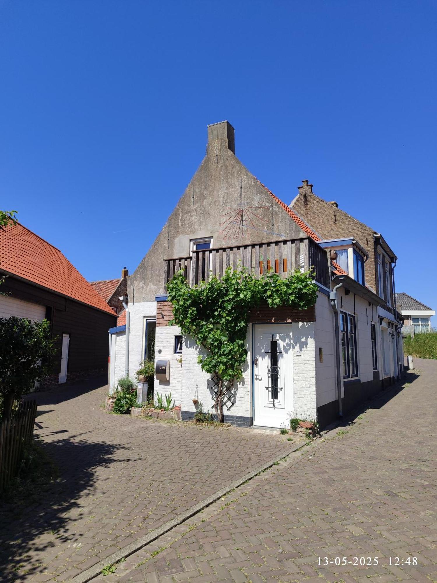 StavenisseThe Cosy Little House With The Sundial别墅 外观 照片